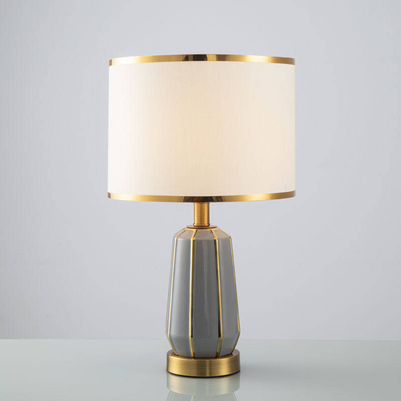 Simple Modern Light Luxury Living Room Study Bedroom Bedside Lamp