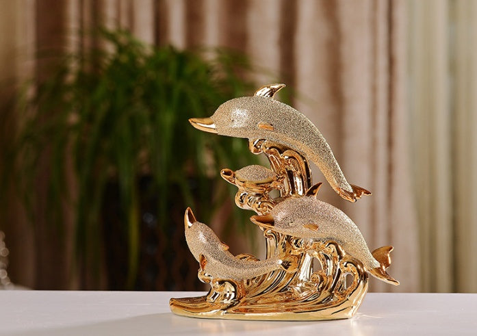 New home furnishes ceramic-plated dolphin bay