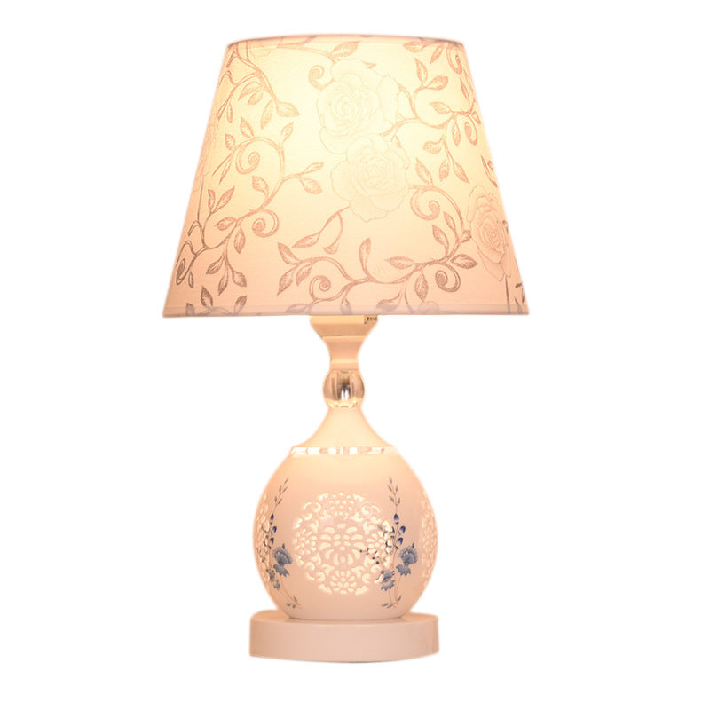 Living Room Study Personality Creative Romantic Dimming Lamp